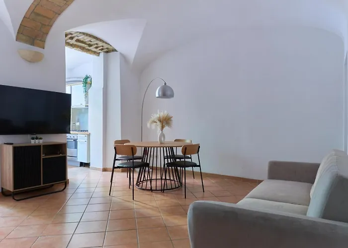 Graziosa Casa Con Giardino Vicino Termini